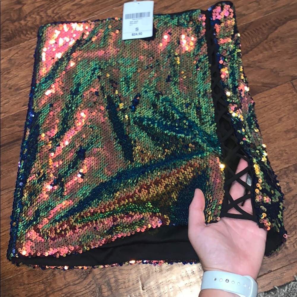 NEW skirt with slit